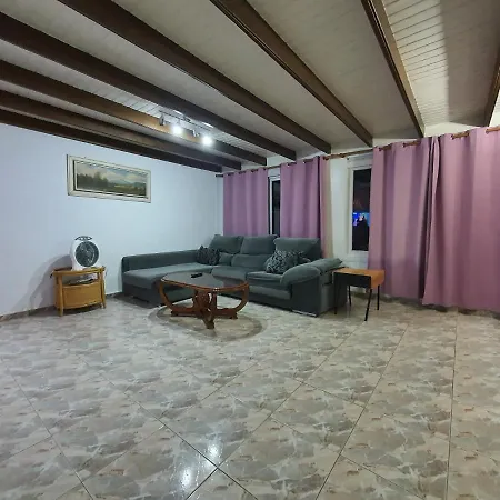 Holiday home Nelidas Pri. Bungalow Pool & Wifi Free. San Bartolome de Tirajana (Gran Canaria)