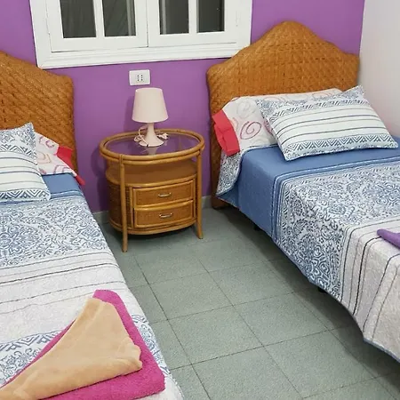 Nelidas Pri. Bungalow Pool & Wifi Free. * San Bartolome de Tirajana (Gran Canaria)