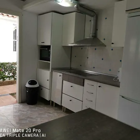 Nelidas Pri. Bungalow Pool & Wifi Free. Holiday home San Bartolome de Tirajana (Gran Canaria)